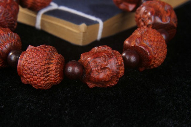 Small leaf rosewood Sakyamuni Buddha head 2.0CM